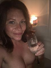 Slim attractive mature woman who loves sex and is looking for a sexy people to play with. i adore long oral sessions both ways. Im willing to try anything once and I love experimenting in the bedroom. So if your outgoing openminded and not too shy in the bedroom send me a message x x x