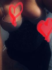 Essie, age 45 from Coltons Point, MD