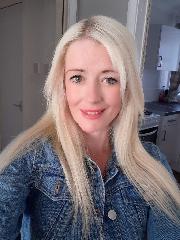 Would love to find maybe just one person to meet with on a regular basis in the interest of being safe.. Prefer someone decent looking. I like Car Play or even outdoor when it's not completely freezing lol.. But a comfortable bed will do as well of course