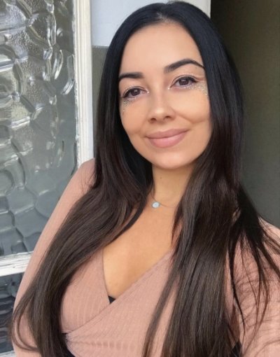 becool8, age 44 from Elmira, MI