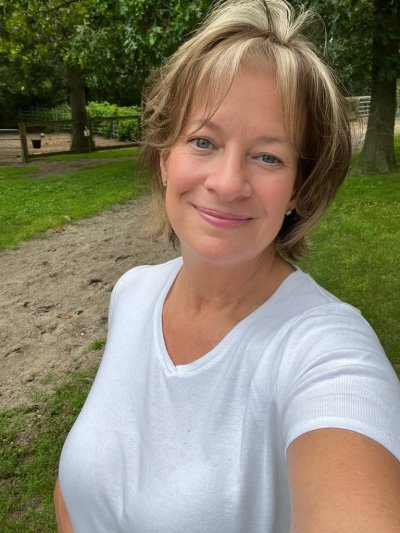 bigbootybeauty, age 56 from Follansbee, WV
