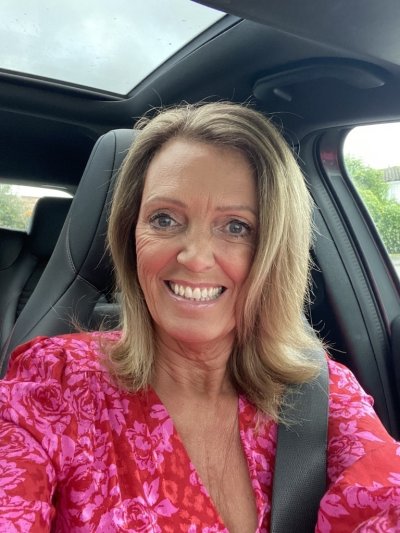 complimentme, age 52 from Rolla, KS