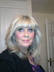 Lucygrey (59) – mature woman over 40 in Cheltenham