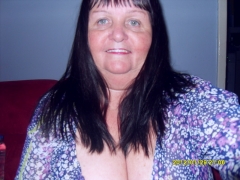 irene0eac2f (52) – Coatbridge mature contact over 40