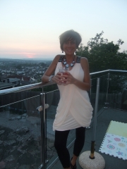 cjbondy (44) – mature woman over 40 in Paignton