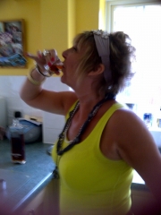 Redblood46 (49) – mature woman over 40 in Camberley