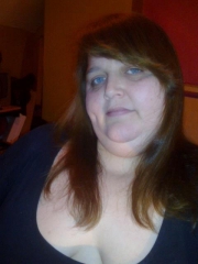 topleea0f84 (42) – mature woman over 40 in Faversham