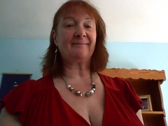 wandering_glen (65) – mature woman over 40 in Harwich
