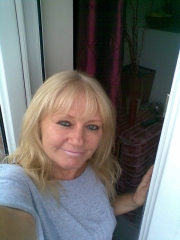 chrismags (57) – mature woman over 40 in Portsmouth