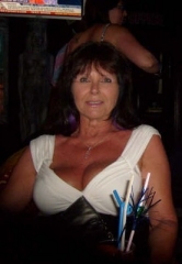 thre_wow_factor (59) – mature woman over 40 in Portsmouth