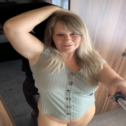 mature sexy woman with nice big natural boobs and a shaved sweet pussy seeks extra marital horny times with men of all types!