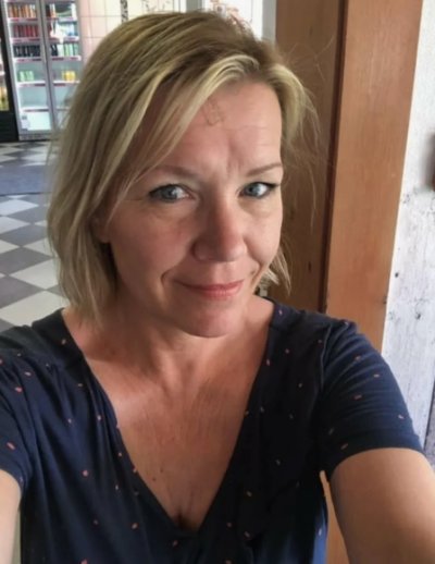 extra-amazing (54) – mature woman over 40 in Gratton