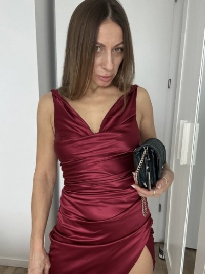 hotbeauty5 (49) – Hertfordshire mature contact over 40