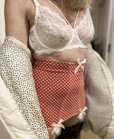 craving-connection (63) – mature woman over 40 in Enfield