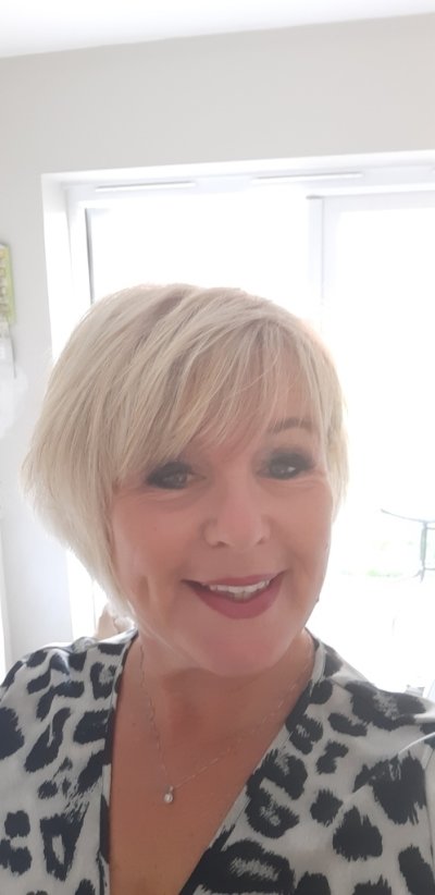 snowflake-vicky (54) – Berkshire mature contact over 40
