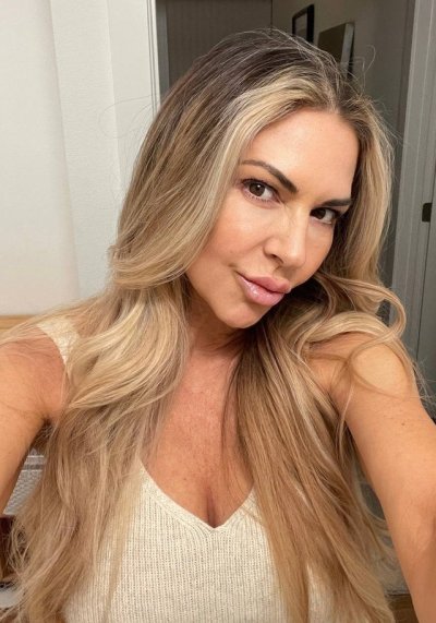 hot-together (52) – Cambridgeshire mature contact over 40