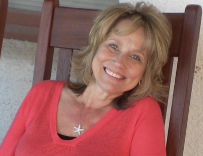 I'm friendly, happy, and love a bit of cheeky banter! I enjoy good conversation, easy laughs, and that instant chemistry and butterflies you feel when you just click with someone. If you’re relaxed, fun, and skilled in the art of flirting & seducing, we’ll get along very nicely! I never know what to write in these things so I will update later :) In the meantime hope to hear from some nice gentleman xxoo