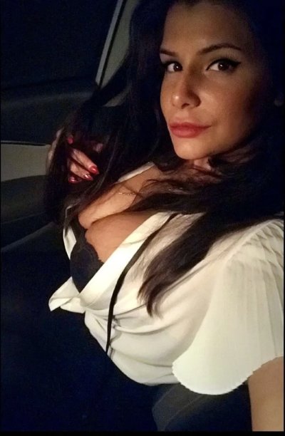 Never done anything like this before but I am seriously sex deprived at home - which explains why I am here! Hoping that I can find some fun but definitely needs to be safe and VERY discreet. Not sure what type of man I am looking for, I suppose I will know when I find him? Maybe you can introduce yourself and tell me about you first? XXX