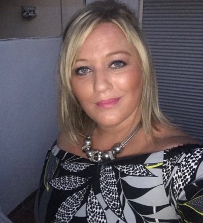 superhardnipples (40), Lisburn – looking for discreet fun