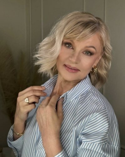 I’m a woman who enjoys flirtation, attention, and the thrill of mutual desire. I like confident men who know how to tease, how to seduce and who appreciates a woman who’s comfortable in her skin. I'm up for almost anything, just need to be tempted in the right way x