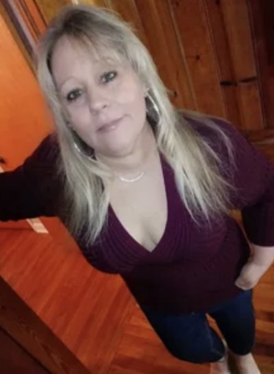 I’m sweet, a little shy at first, but once I’m comfortable I love to explore. Looking for something low-pressure, high-pleasure—just two people enjoying the moment, the chemistry, the touch. I adore deep kisses, wandering hands, and the kind of connection that leaves us smiling the next day. Let’s keep it discreet, delicious, and just for us xoxox