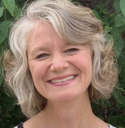 Looking for the right person to experience the passion and excitement of the new me! I enjoy being out and trying new things. I'm a sucker for a great sense of humour! X oh and of course I'm a sucker of a big package too lol