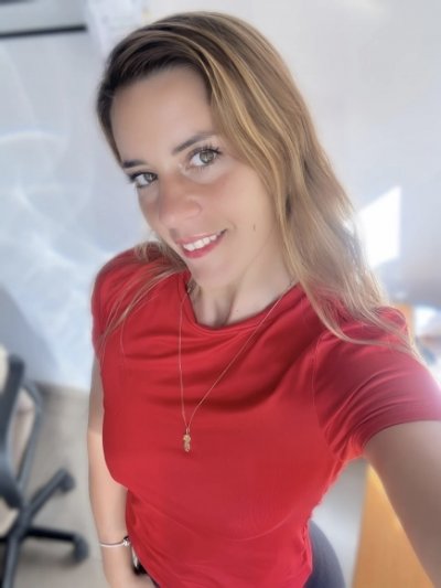 Kisstrigger (47) – Leicestershire mature contact over 40