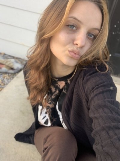 Hello guys!!!! Just moved to the area and looking for some new friends. Preferably friends who will fuck me ;) I dont really have a type. I like to keep my options open :__) PS. Married so it goes without saying that I need to keep things quiet.