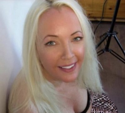 pillow-problem profile photo