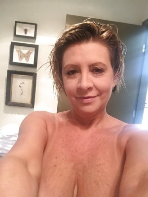 since getting divorced last year I feel like it is now time to have some fun again, physically I mean! I honestly cant say I am looking for a particular type, age is just a number and at my age you cant be too picky haha