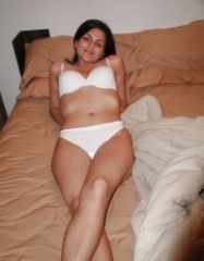 36dd very discreet woman and eager to please men of all ages and sizes.