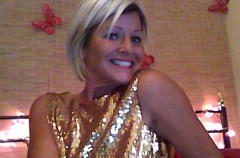 madam555 (44) – mature woman over 40 in Gravesend