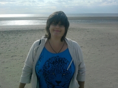 susan84713b (41) – mature woman over 40 in Heywood