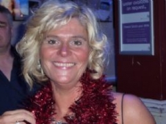 2G2BT999 (43) – mature woman over 40 in Gravesend