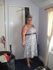 nicey1966 (46) – Livingston mature contact over 40