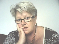 saltanpepper6 (57) – mature woman over 40 in Maidstone