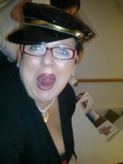 tinaj93ca66 (41) – mature woman over 40 in Stockport