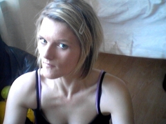 am a single parent of 5 kids 4 girls and 1 boy, 31 years old live in aberdeen and ready for fun