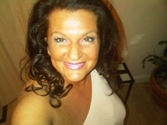 Catherine_Hamill5 (48) – mature woman over 40 in Wallasey