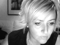 pinkgirl43_1971DA1 (42) – mature woman over 40 in Dartford