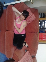 sueoo3 (41) – mature woman over 40 in Dartford