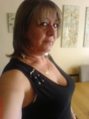 excitable53 (54) – Croydon mature contact over 40
