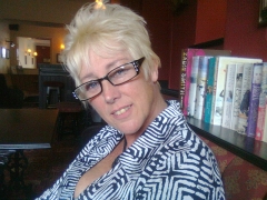 thebeesknees1237 from West Yorkshire