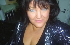 Kiwiroza61 (49) – mature woman over 40 in Cheltenham