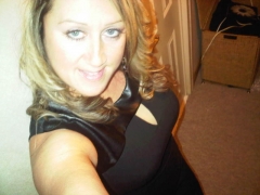 angel_star_1972CT16 (42) – mature woman over 40 in Dover