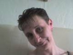 sonia_baby (44) – mature woman over 40 in Eastbourne