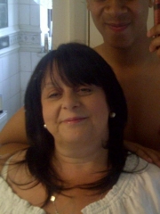 juliea247 (49) – mature woman over 40 in Romford