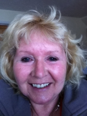 sugarhoney116 (62) – mature woman over 40 in Nottingham