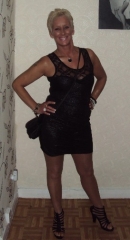Looby25461 (52) – mature woman over 40 in Worksop