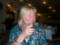 maoaa8e5415 (46) – mature woman over 40 in Buckingham